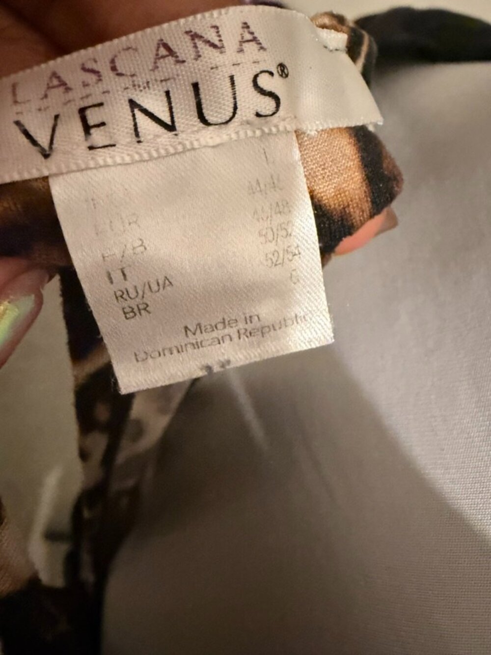 VENUS Leopard Print Back Detail Top Size Large - Picture 3 of 3